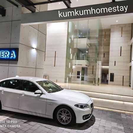 Kumkum Homestay Studio ヌサジャヤ エクステリア 写真
