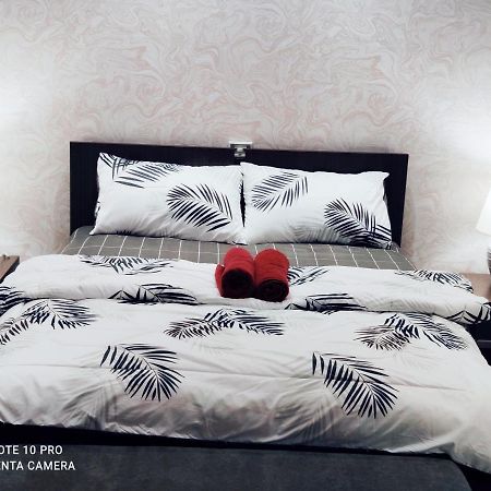 Kumkum Homestay Studio ヌサジャヤ エクステリア 写真